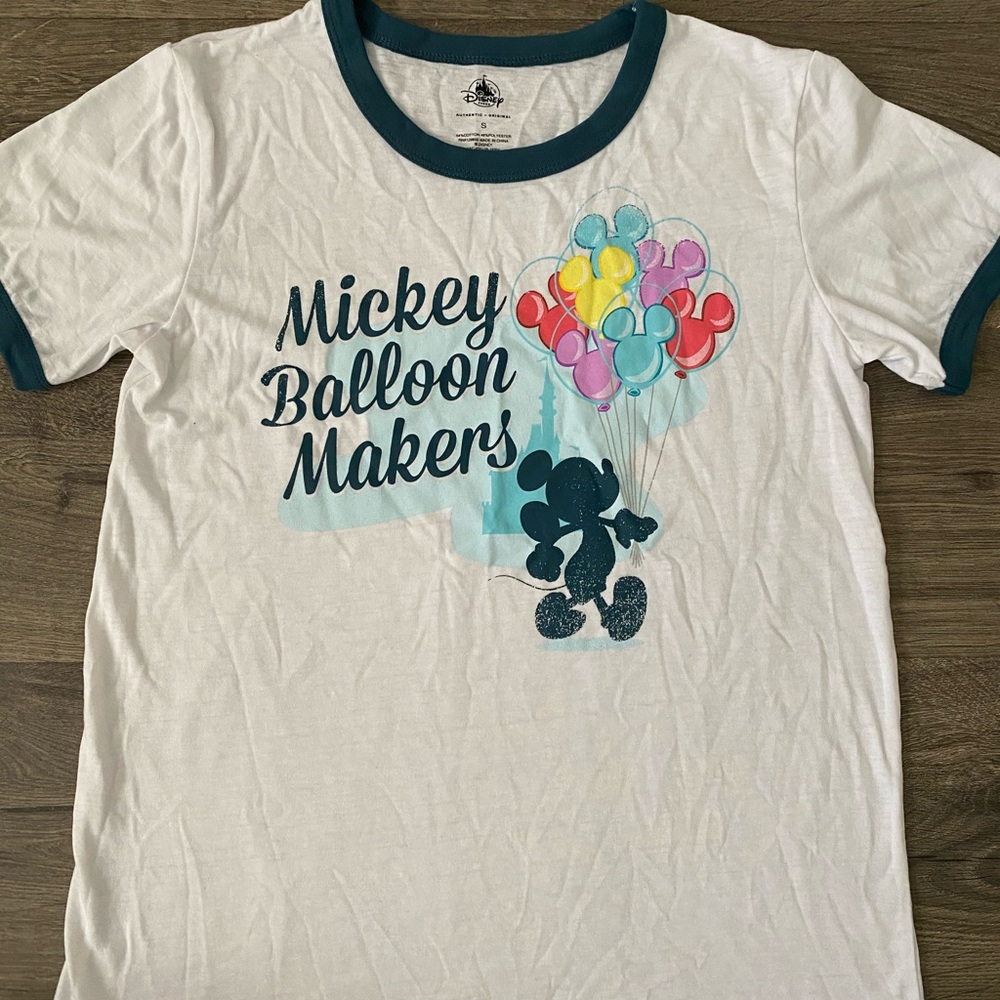 “Mickey Balloon Makers” Tee Disney Parks Authentic